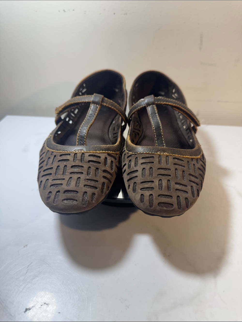 🚫SOLD🚫Timberland Brown Laser-Cut Mary Jane Flats - Women’s Size 8W - Picture 3 of 10